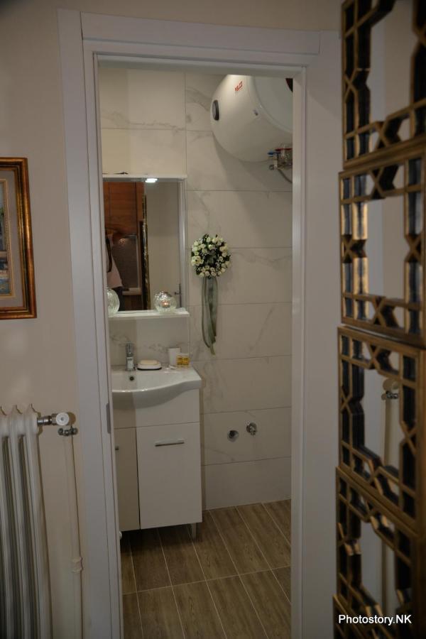 Kynosargous Square'S Apartment Atenas Exterior foto